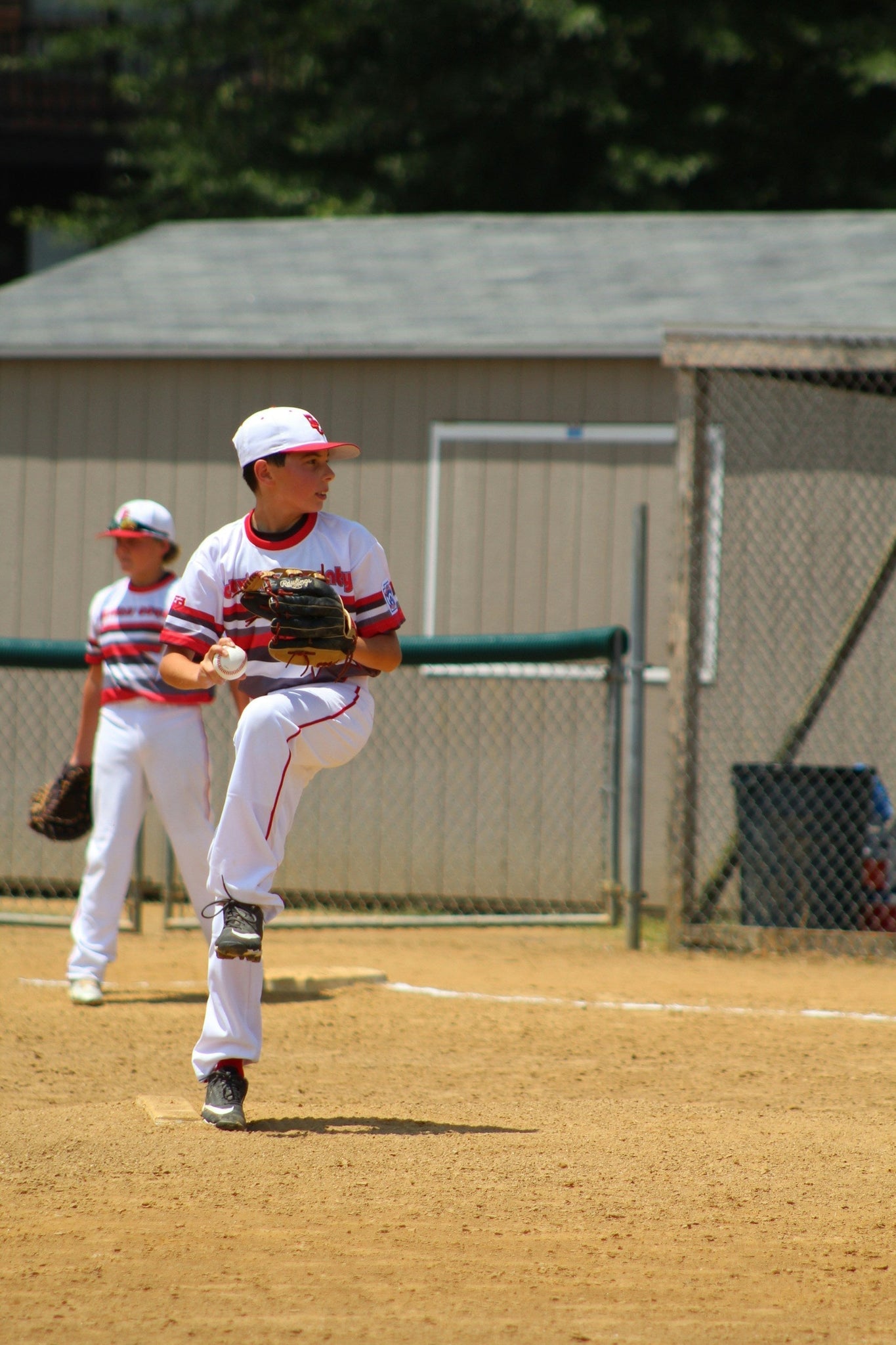 Dugout Dish: In the Clubhouse with EMD | Hurry up and Wait
