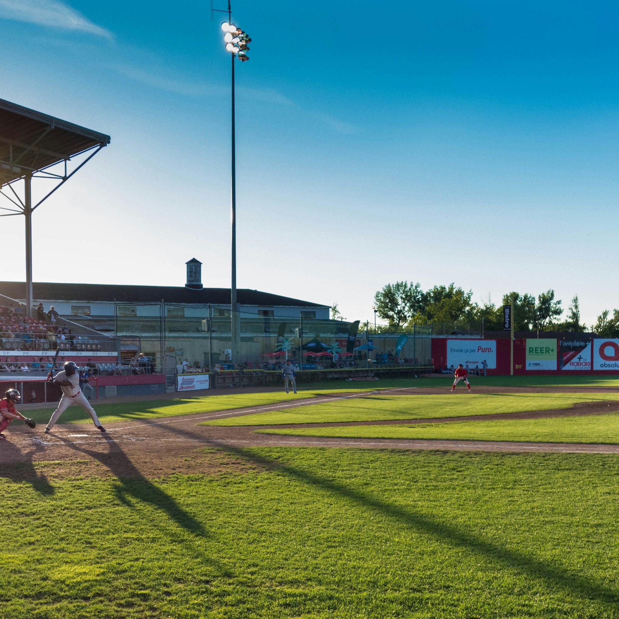 Dugout Dish: In the Clubhouse with EMD | Positional Versatility